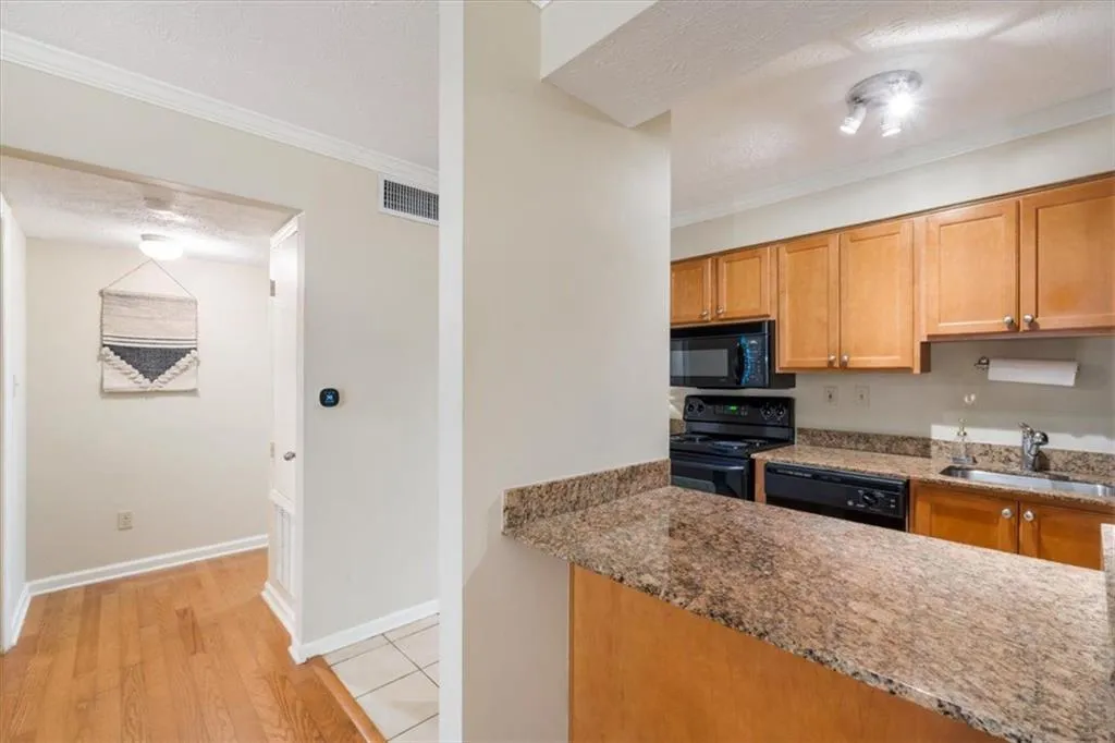 3140 Seven Pines Court Unit 102, Atlanta, Georgia 30339, 1 Bedroom Bedrooms, 0 ,1 BathroomBathrooms,Residential,For Sale,3140 Seven Pines Court Unit 102,7790904