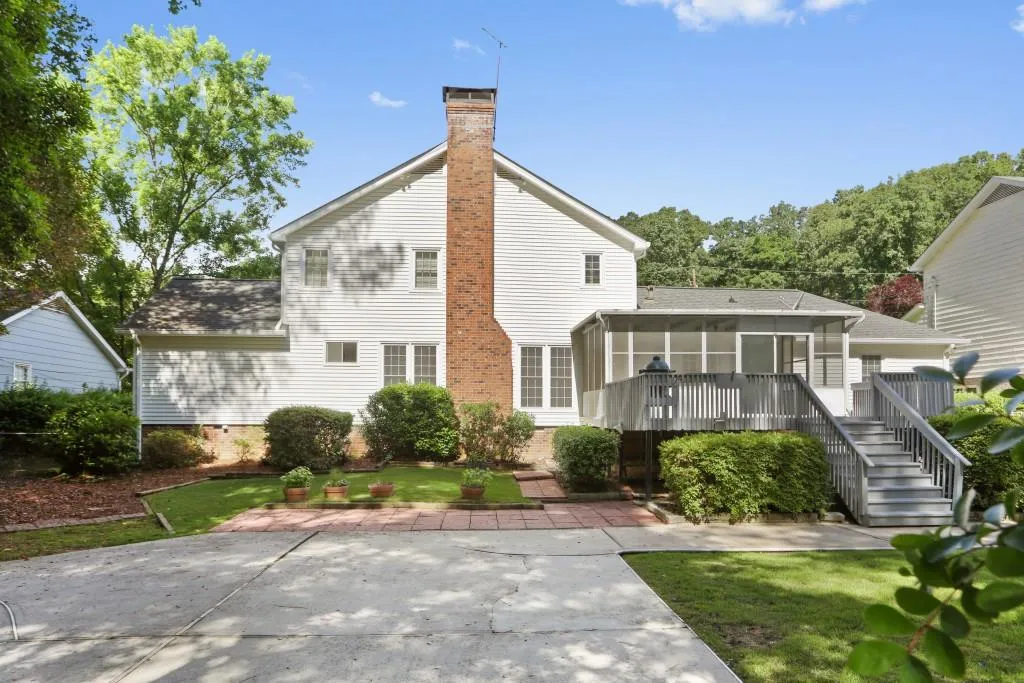 235 Stone Mill Trail, Sandy Springs, Georgia 30328, 4 Bedrooms Bedrooms, ,3 BathroomsBathrooms,Residential,Sold,235 Stone Mill Trail,6015997