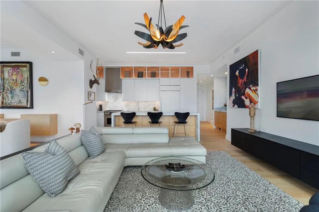1820 Peachtree Street Nw Unit 2002, Atlanta, Georgia 30309, 3 Bedrooms Bedrooms, ,3 BathroomsBathrooms,Residential,For Sale,1820 Peachtree Street Nw Unit 2002,7617789