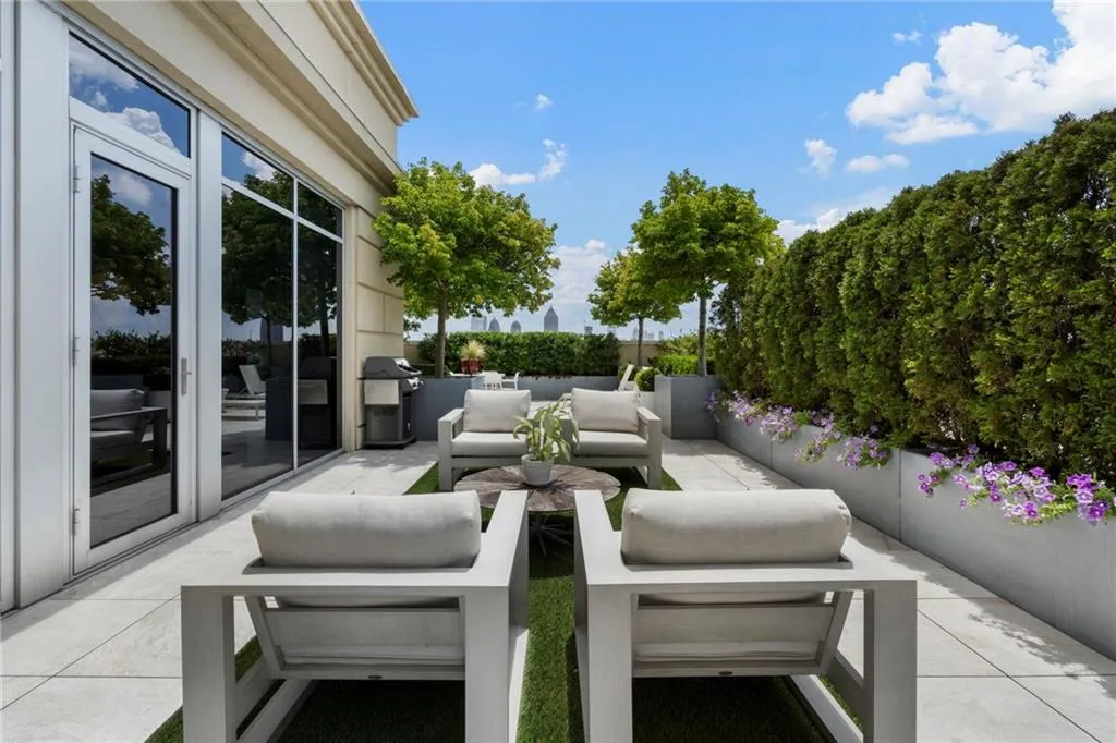 Private Penthouse Terrace