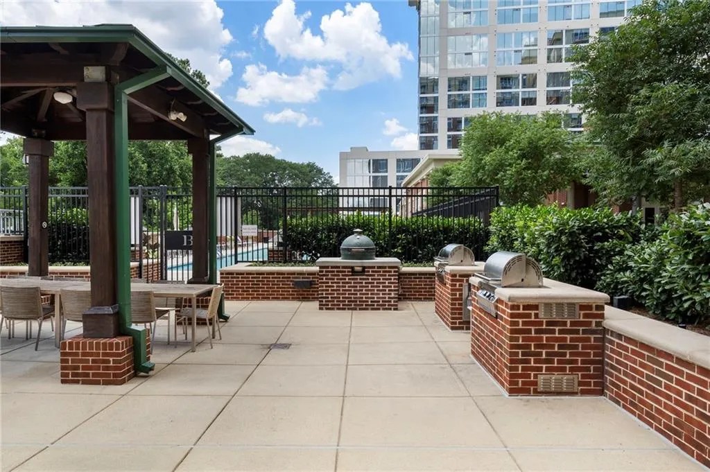 1820 Peachtree Street Nw Unit 2002, Atlanta, Georgia 30309, 3 Bedrooms Bedrooms, ,3 BathroomsBathrooms,Residential,For Sale,1820 Peachtree Street Nw Unit 2002,7617789