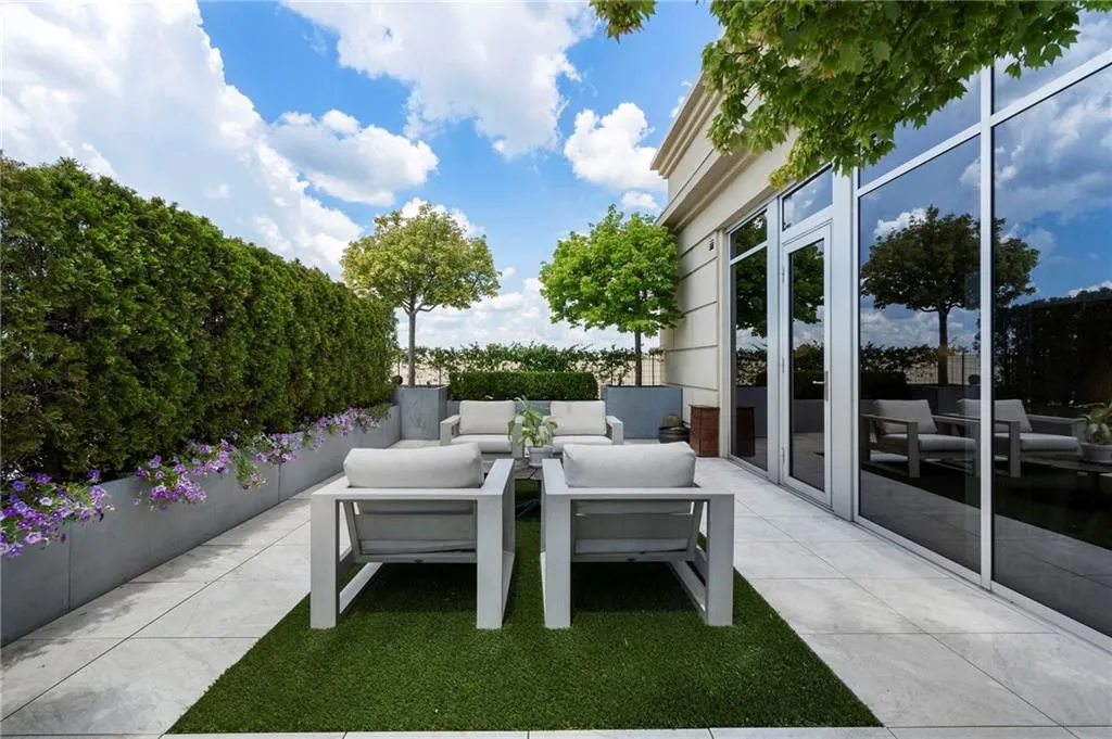 Private Penthouse Terrace