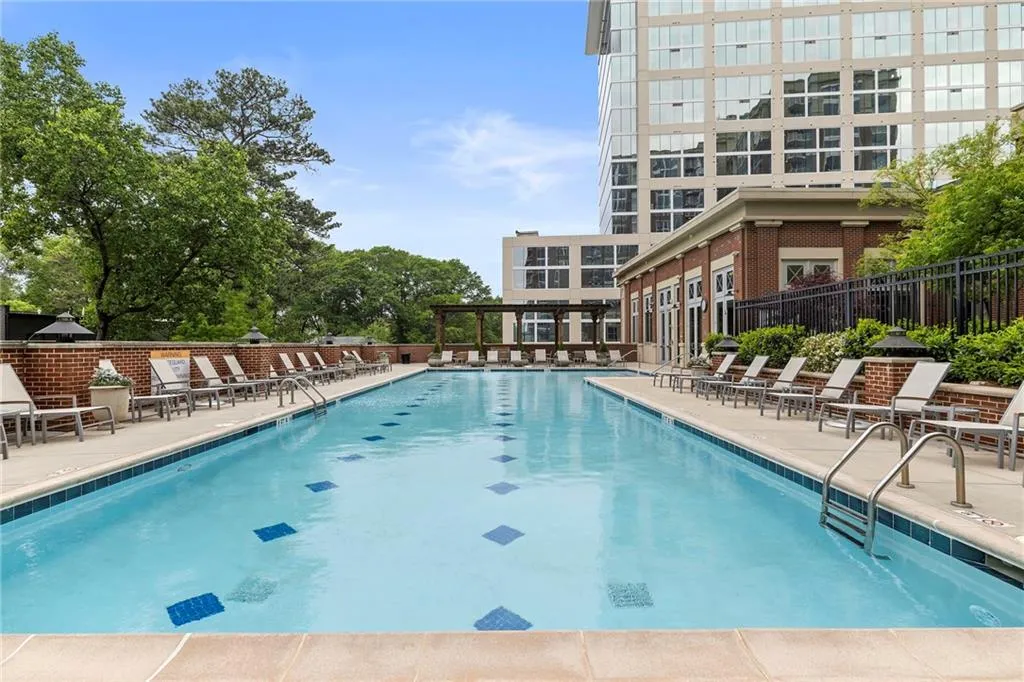 1820 Peachtree Street Nw Unit 2002, Atlanta, Georgia 30309, 3 Bedrooms Bedrooms, ,3 BathroomsBathrooms,Residential,For Sale,1820 Peachtree Street Nw Unit 2002,7617789