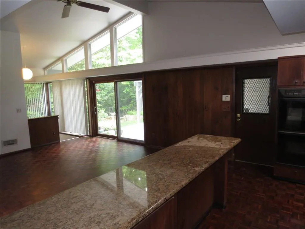 569 Conway Forest Drive Nw, Atlanta, Georgia 30327, 5 Bedrooms Bedrooms, ,3 BathroomsBathrooms,Residential,Sold,569 Conway Forest Drive Nw,5633226