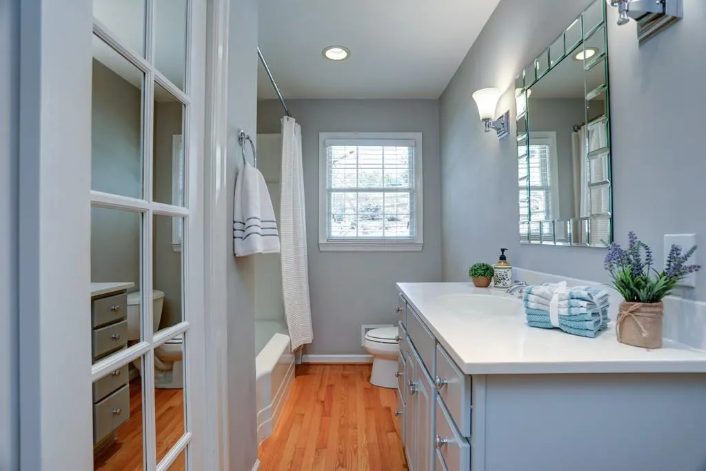 4860 Northland Drive, Sandy Springs, Georgia 30342, 3 Bedrooms Bedrooms, ,3 BathroomsBathrooms,Residential,Sold,4860 Northland Drive,6530429