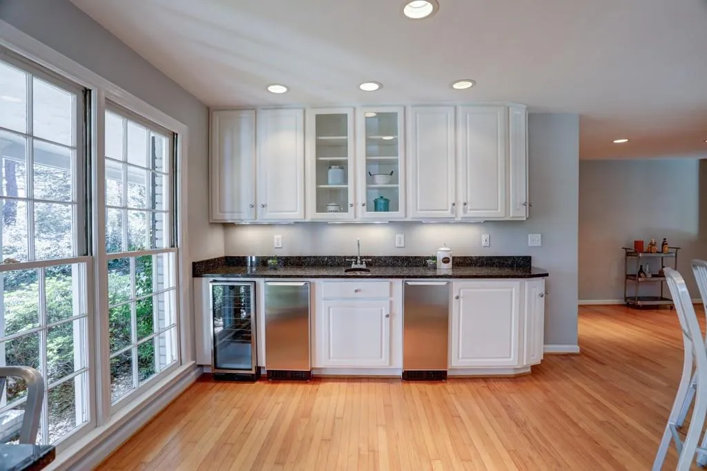 4860 Northland Drive, Sandy Springs, Georgia 30342, 3 Bedrooms Bedrooms, ,3 BathroomsBathrooms,Residential,Sold,4860 Northland Drive,6530429