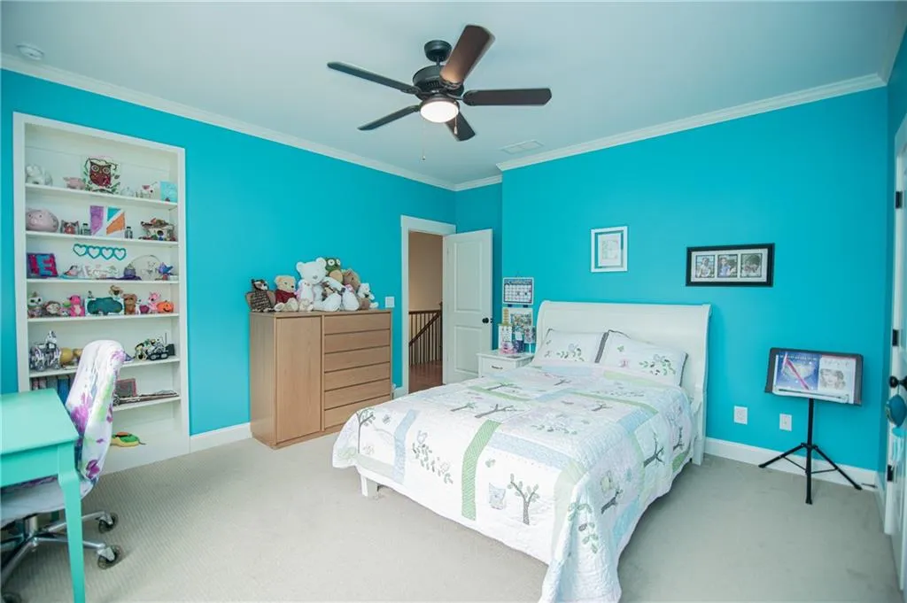 6400 Bridgewood Valley Road, Sandy Springs, Georgia 30328, 5 Bedrooms Bedrooms, ,5 BathroomsBathrooms,Residential,Sold,6400 Bridgewood Valley Road,6795147