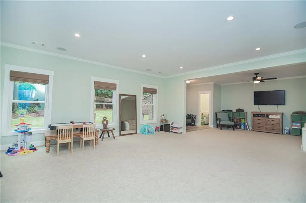 6400 Bridgewood Valley Road, Sandy Springs, Georgia 30328, 5 Bedrooms Bedrooms, ,5 BathroomsBathrooms,Residential,Sold,6400 Bridgewood Valley Road,6795147