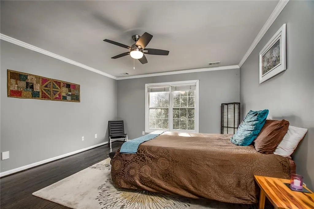 245 Ledgemont Court, Atlanta, Georgia 30342, 5 Bedrooms Bedrooms, ,4 BathroomsBathrooms,Residential,Sold,245 Ledgemont Court,5944830