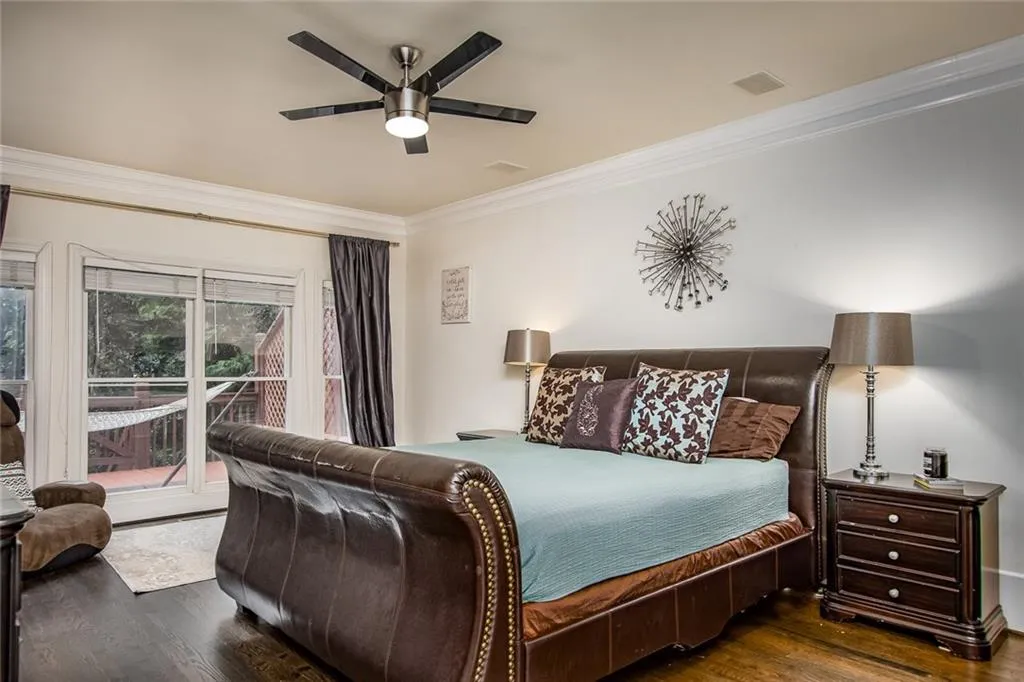 245 Ledgemont Court, Atlanta, Georgia 30342, 5 Bedrooms Bedrooms, ,4 BathroomsBathrooms,Residential,Sold,245 Ledgemont Court,5944830