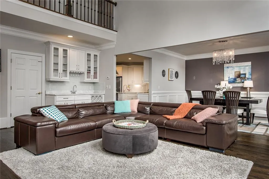 245 Ledgemont Court, Atlanta, Georgia 30342, 5 Bedrooms Bedrooms, ,4 BathroomsBathrooms,Residential,Sold,245 Ledgemont Court,5944830