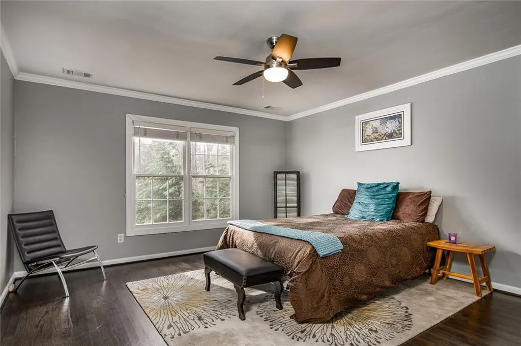 245 Ledgemont Court, Atlanta, Georgia 30342, 5 Bedrooms Bedrooms, ,4 BathroomsBathrooms,Residential,Sold,245 Ledgemont Court,5944830