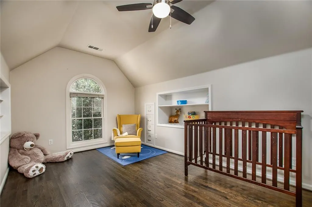 245 Ledgemont Court, Atlanta, Georgia 30342, 5 Bedrooms Bedrooms, ,4 BathroomsBathrooms,Residential,Sold,245 Ledgemont Court,5944830