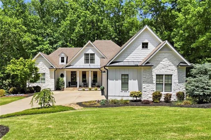 214 Heritage Town Parkway, Canton, Georgia 30115