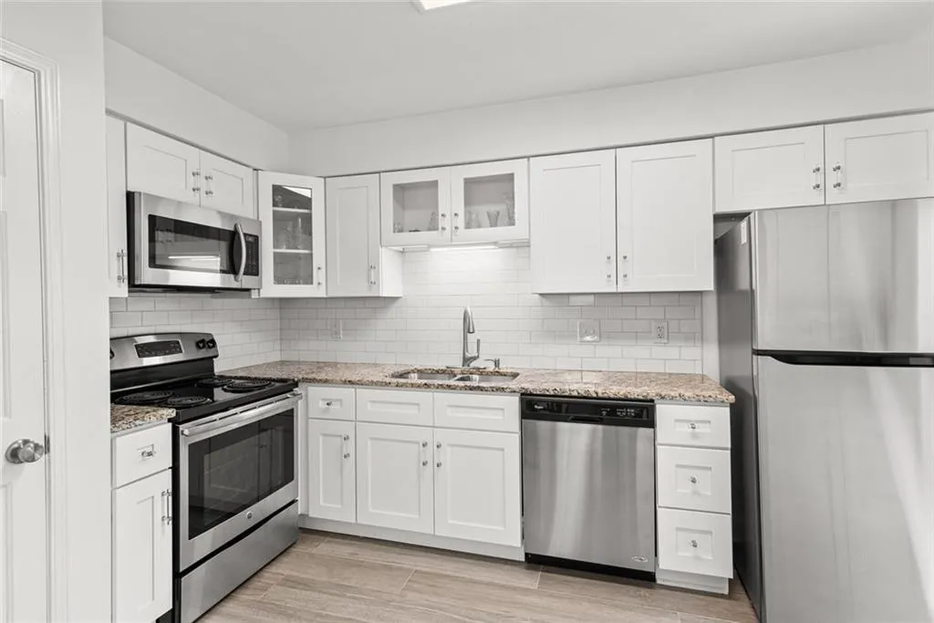 4104 Pine Heights Drive Northeast Drive Ne, Atlanta, Georgia 30324, 2 Bedrooms Bedrooms, ,2 BathroomsBathrooms,Residential,For Sale,4104 Pine Heights Drive Northeast Drive Ne,7624601