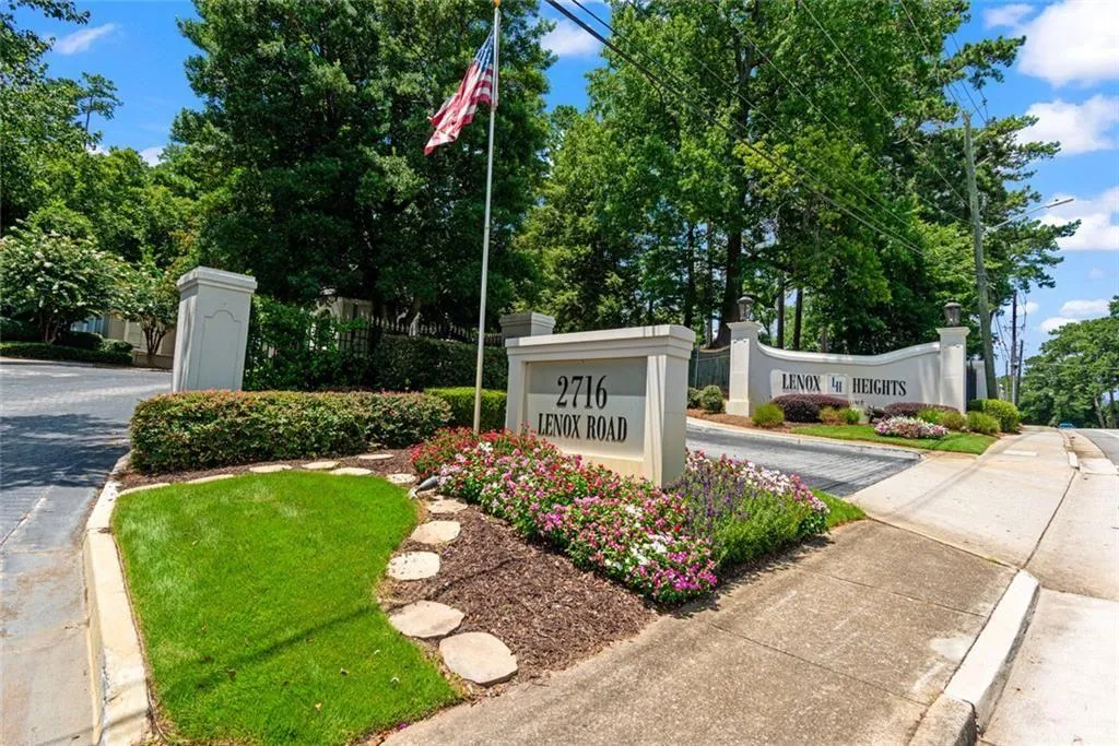 4104 Pine Heights Drive Northeast Drive Ne, Atlanta, Georgia 30324, 2 Bedrooms Bedrooms, ,2 BathroomsBathrooms,Residential,For Sale,4104 Pine Heights Drive Northeast Drive Ne,7624601