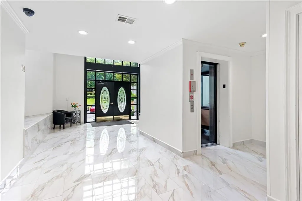 4104 Pine Heights Drive Northeast Drive Ne, Atlanta, Georgia 30324, 2 Bedrooms Bedrooms, ,2 BathroomsBathrooms,Residential,For Sale,4104 Pine Heights Drive Northeast Drive Ne,7624601