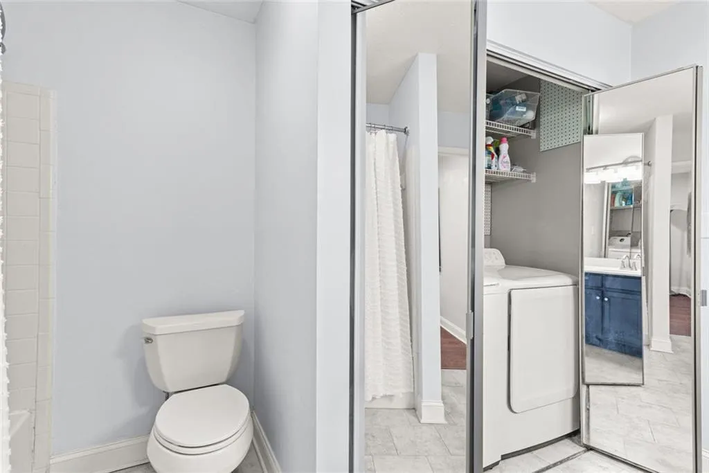 4104 Pine Heights Drive Northeast Drive Ne, Atlanta, Georgia 30324, 2 Bedrooms Bedrooms, ,2 BathroomsBathrooms,Residential,For Sale,4104 Pine Heights Drive Northeast Drive Ne,7624601