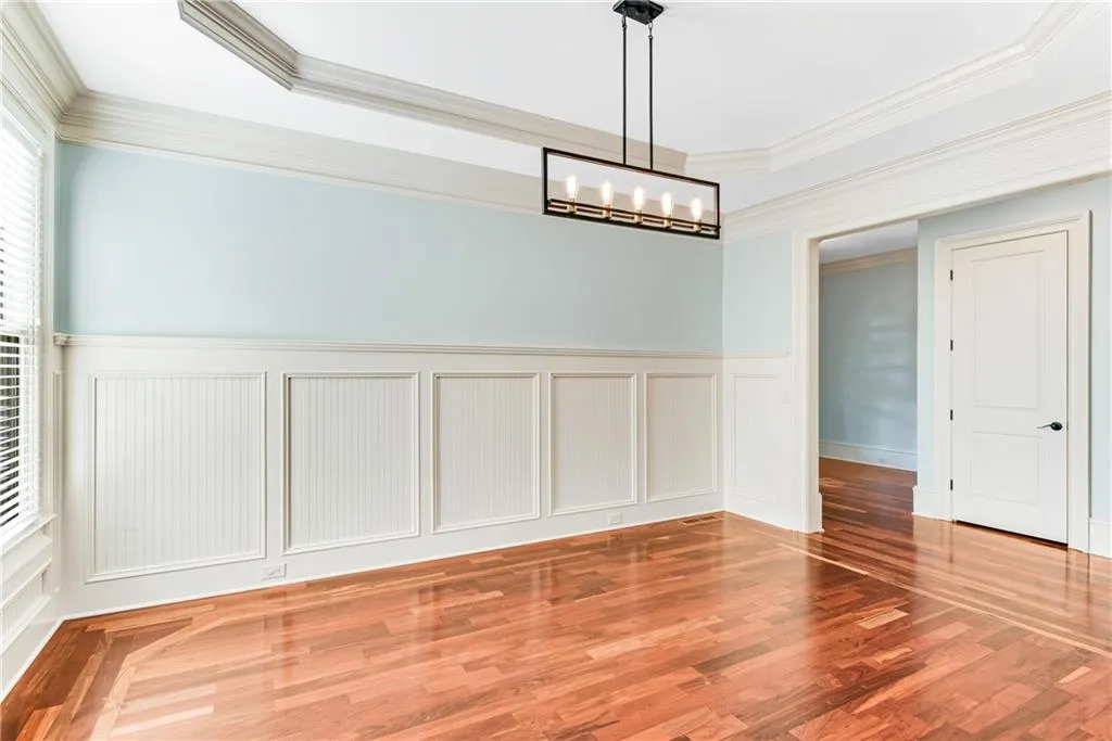 60 W Belle Isle Road, Sandy Springs, Georgia 30342, 4 Bedrooms Bedrooms, ,4 BathroomsBathrooms,Residential,Sold,60 W Belle Isle Road,6960716