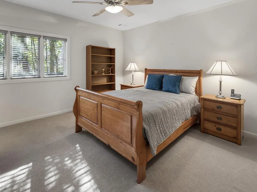 300 Idlewood Court, Sandy Springs, Georgia 30327, 4 Bedrooms Bedrooms, ,3 BathroomsBathrooms,Residential,Sold,300 Idlewood Court,6841303