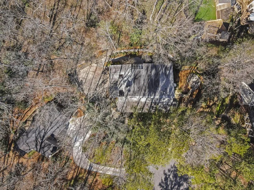 300 Idlewood Court, Sandy Springs, Georgia 30327, 4 Bedrooms Bedrooms, ,3 BathroomsBathrooms,Residential,Sold,300 Idlewood Court,6841303