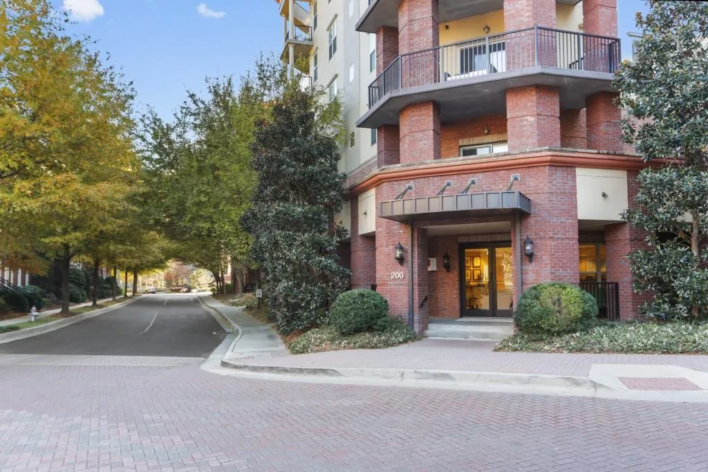 200 River Vista Drive Unit 724, Atlanta, Georgia 30339, 2 Bedrooms Bedrooms, ,2 BathroomsBathrooms,Residential,Sold,200 River Vista Drive Unit 724,6107302