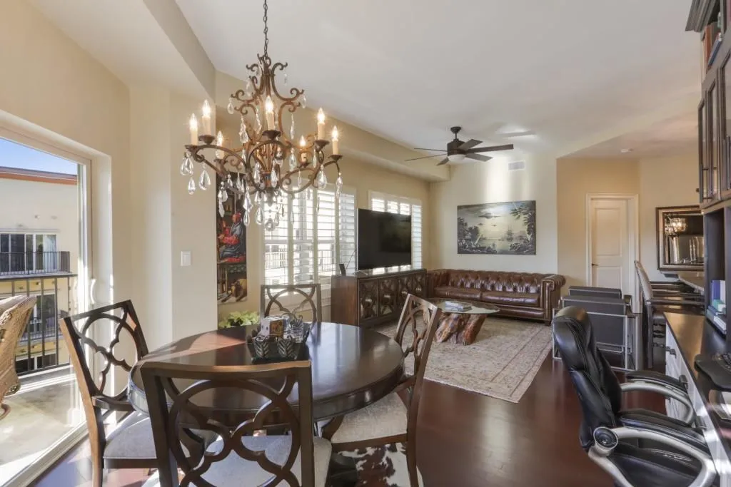 200 River Vista Drive Unit 724, Atlanta, Georgia 30339, 2 Bedrooms Bedrooms, ,2 BathroomsBathrooms,Residential,Sold,200 River Vista Drive Unit 724,6107302