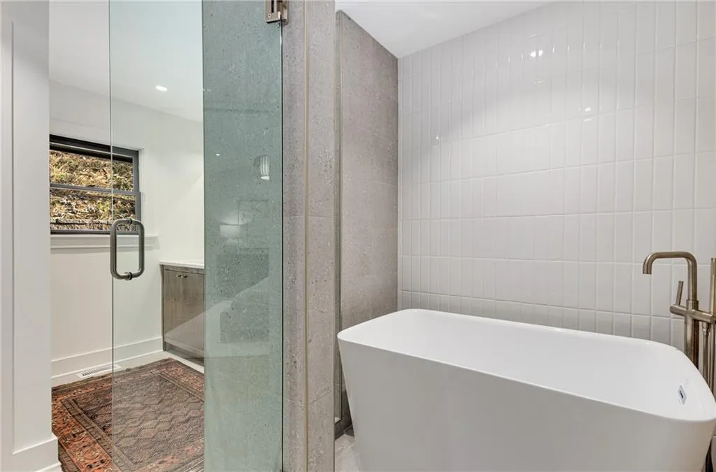 Primary Bath with tub in wet area