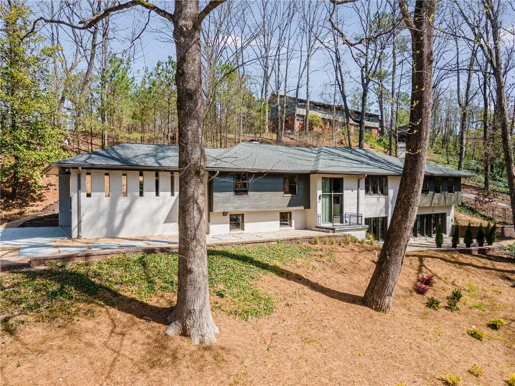 110 Maryeanna Drive, Atlanta, Georgia 30342, 4 Bedrooms Bedrooms, ,3 BathroomsBathrooms,Residential,Sold,110 Maryeanna Drive,7511690