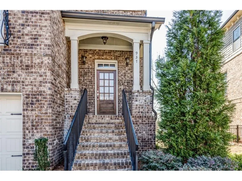 937 Canterbury Lane Ne, Atlanta, Georgia 30324, 4 Bedrooms Bedrooms, ,3 BathroomsBathrooms,Residential,Sold,937 Canterbury Lane Ne,5806217