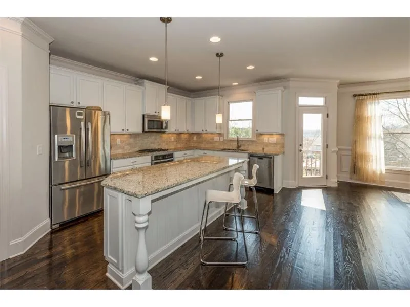 937 Canterbury Lane Ne, Atlanta, Georgia 30324, 4 Bedrooms Bedrooms, ,3 BathroomsBathrooms,Residential,Sold,937 Canterbury Lane Ne,5806217
