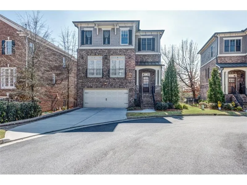 937 Canterbury Lane Ne, Atlanta, Georgia 30324, 4 Bedrooms Bedrooms, ,3 BathroomsBathrooms,Residential,Sold,937 Canterbury Lane Ne,5806217