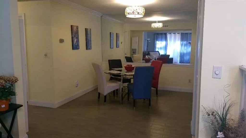 6851 Roswell Road Ne Unit F1, Atlanta, Georgia 30328, 2 Bedrooms Bedrooms, ,2 BathroomsBathrooms,Residential,Sold,6851 Roswell Road Ne Unit F1,5931903