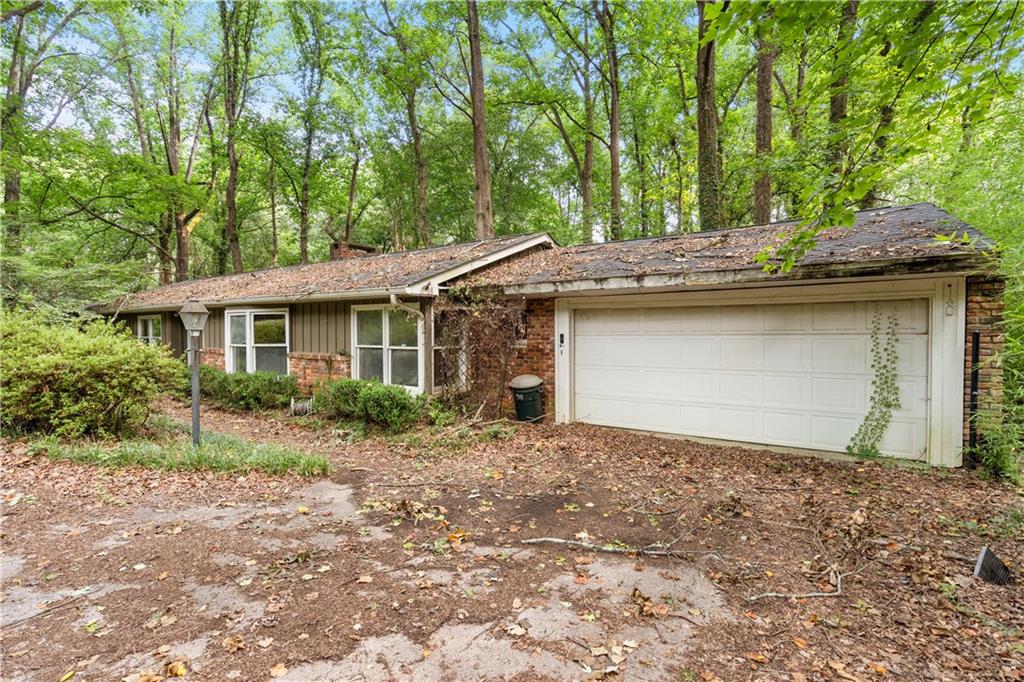 4955 Powers Ferry Road, Sandy Springs, Georgia 30327, 5 Bedrooms Bedrooms, ,3 BathroomsBathrooms,Residential,Sold,4955 Powers Ferry Road,7241898