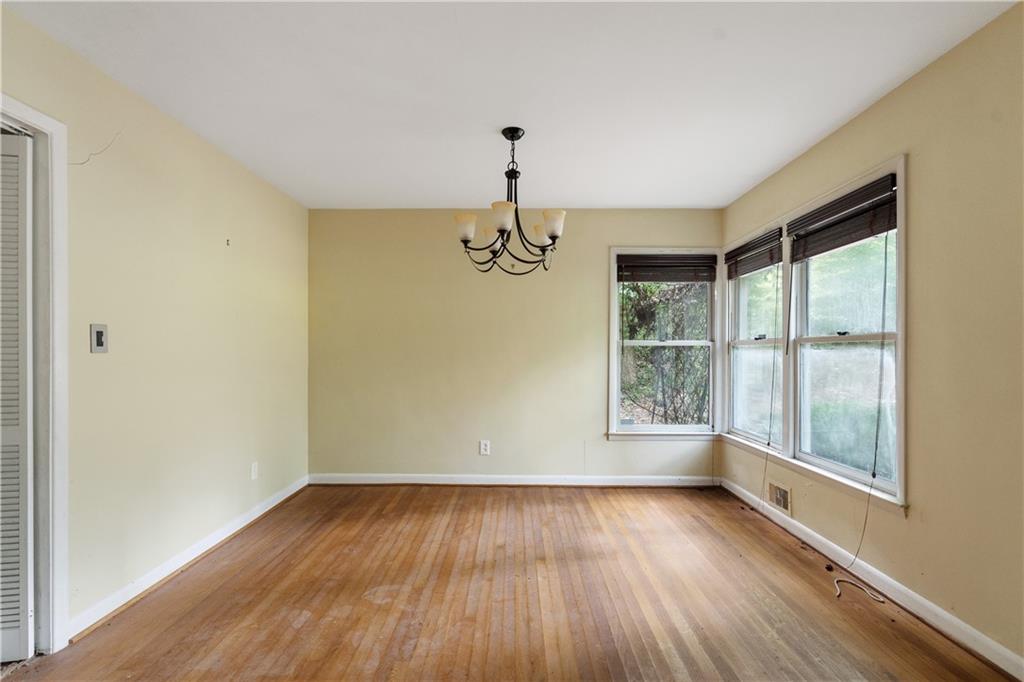 4955 Powers Ferry Road, Sandy Springs, Georgia 30327, 5 Bedrooms Bedrooms, ,3 BathroomsBathrooms,Residential,Sold,4955 Powers Ferry Road,7241898