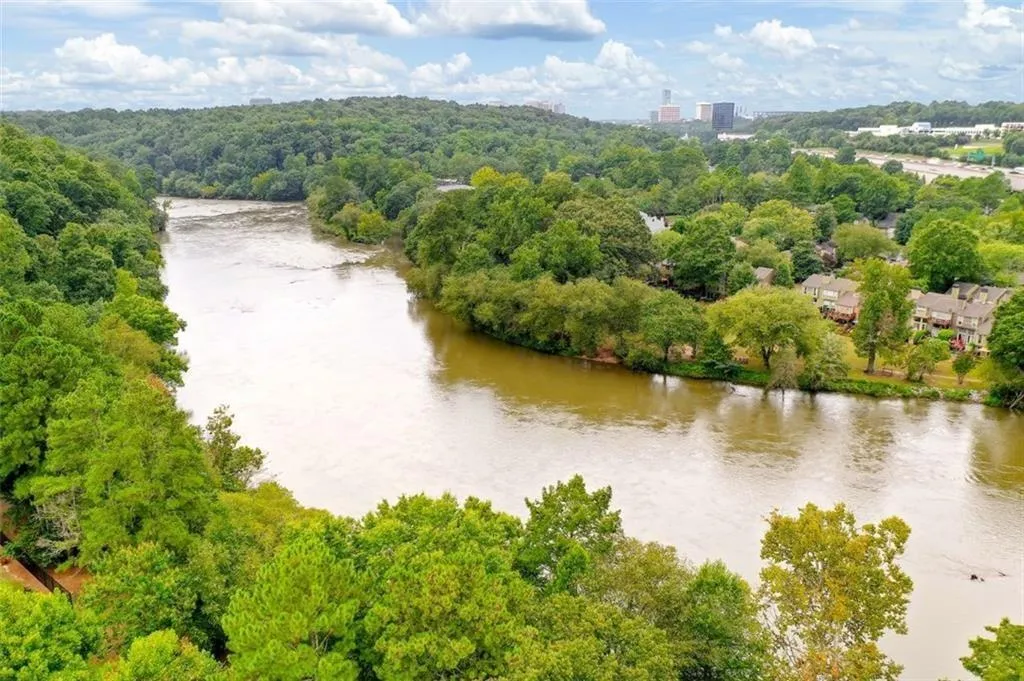 200 River Vista Drive Unit 443, Atlanta, Georgia 30339, 2 Bedrooms Bedrooms, ,2 BathroomsBathrooms,Residential,Sold,200 River Vista Drive Unit 443,6991312