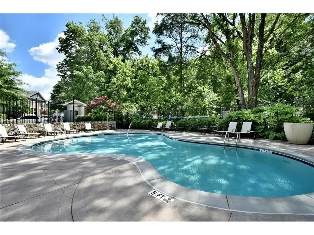 200 River Vista Drive Unit 443, Atlanta, Georgia 30339, 2 Bedrooms Bedrooms, ,2 BathroomsBathrooms,Residential,Sold,200 River Vista Drive Unit 443,6991312
