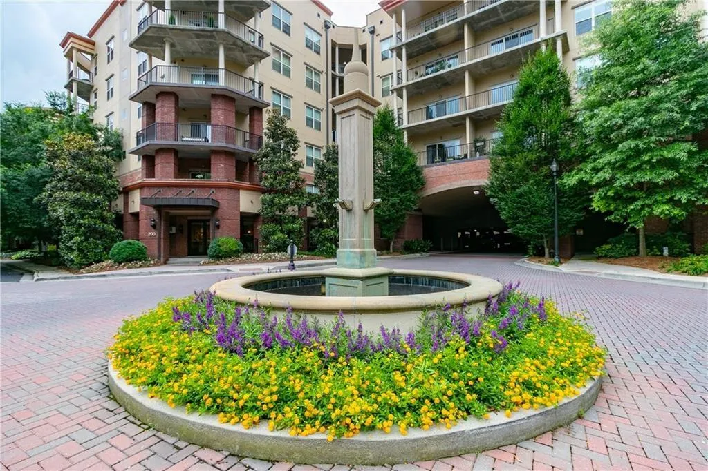 200 River Vista Drive Unit 443, Atlanta, Georgia 30339, 2 Bedrooms Bedrooms, ,2 BathroomsBathrooms,Residential,Sold,200 River Vista Drive Unit 443,6991312