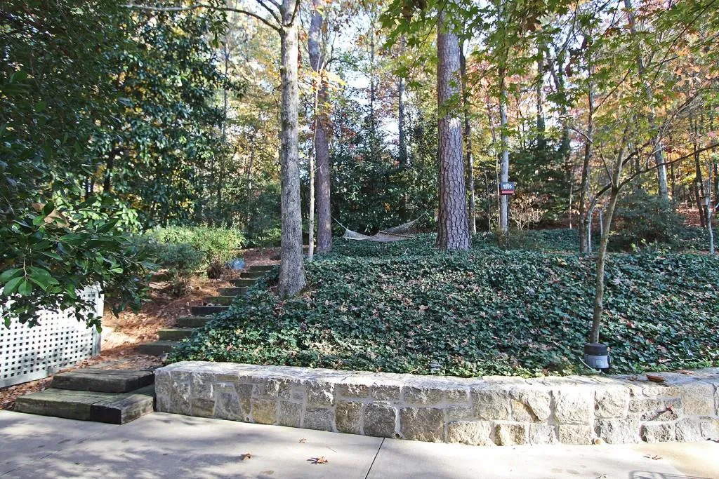 760 Old Creek Trail, Sandy Springs, Georgia 30328, 5 Bedrooms Bedrooms, ,6 BathroomsBathrooms,Residential,Sold,760 Old Creek Trail,5775801
