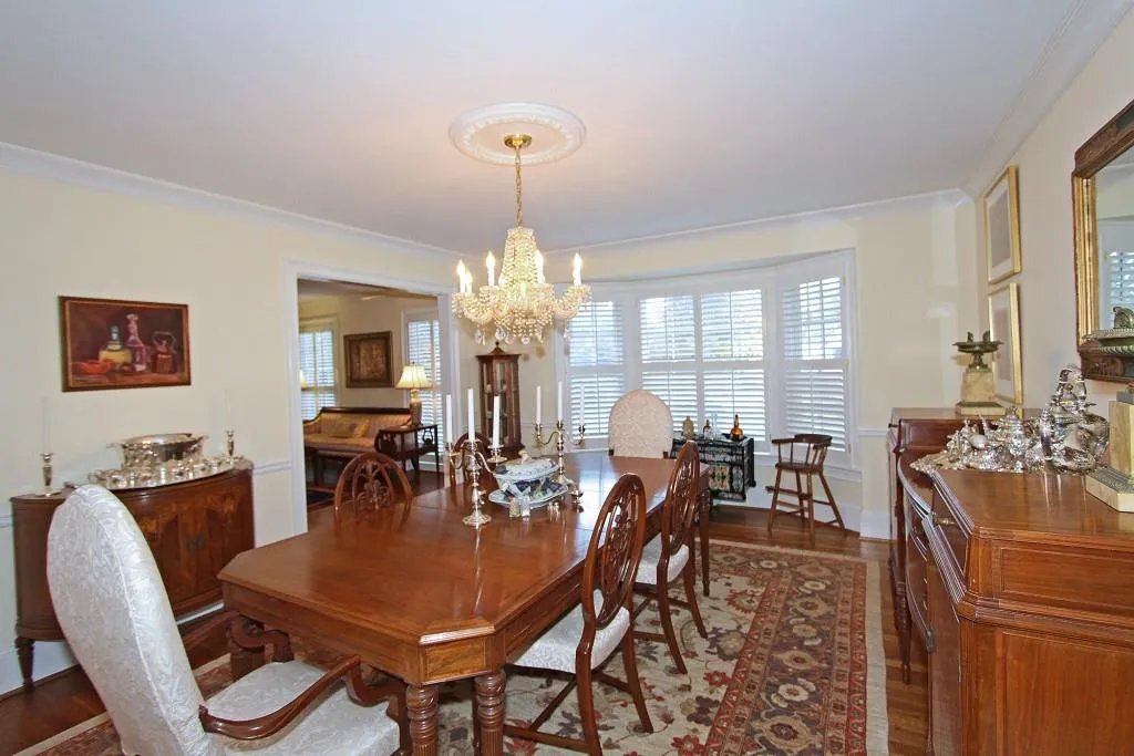 760 Old Creek Trail, Sandy Springs, Georgia 30328, 5 Bedrooms Bedrooms, ,6 BathroomsBathrooms,Residential,Sold,760 Old Creek Trail,5775801