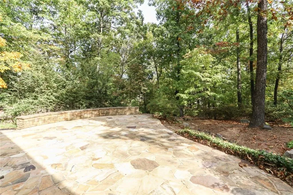 130 Belvedere Court, Sandy Springs, Georgia 30350, 5 Bedrooms Bedrooms, ,4 BathroomsBathrooms,Residential,Sold,130 Belvedere Court,5766795