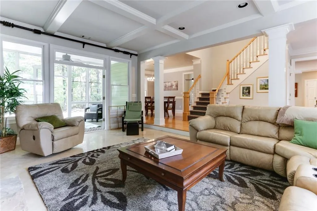 130 Belvedere Court, Sandy Springs, Georgia 30350, 5 Bedrooms Bedrooms, ,4 BathroomsBathrooms,Residential,Sold,130 Belvedere Court,5766795
