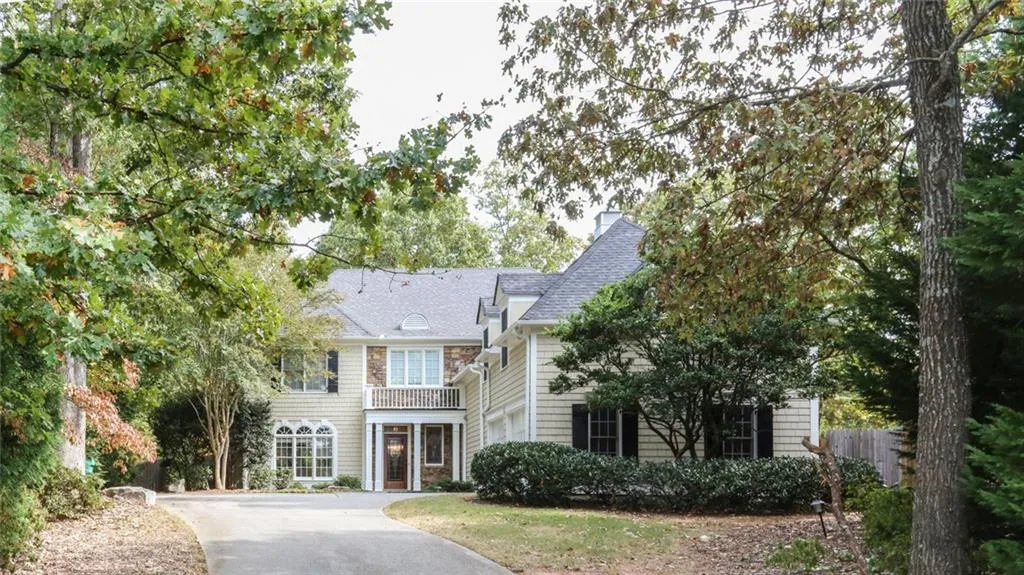 130 Belvedere Court, Sandy Springs, Georgia 30350, 5 Bedrooms Bedrooms, ,4 BathroomsBathrooms,Residential,Sold,130 Belvedere Court,5766795