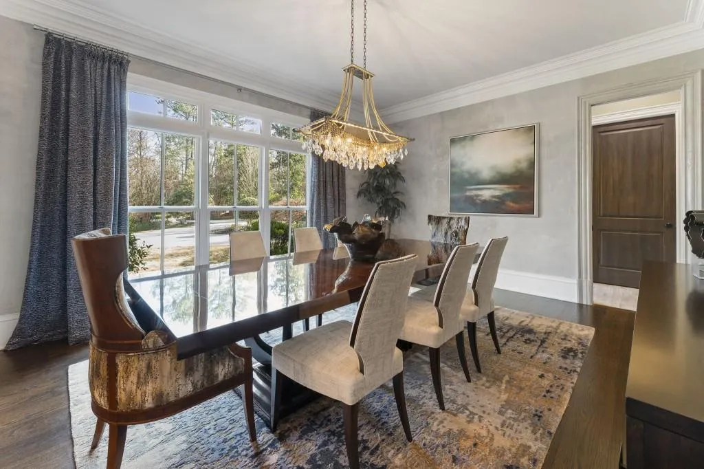 439 Tara Trail, Sandy Springs, Georgia 30327, 8 Bedrooms Bedrooms, ,9 BathroomsBathrooms,Residential,For Sale,439 Tara Trail,7736187
