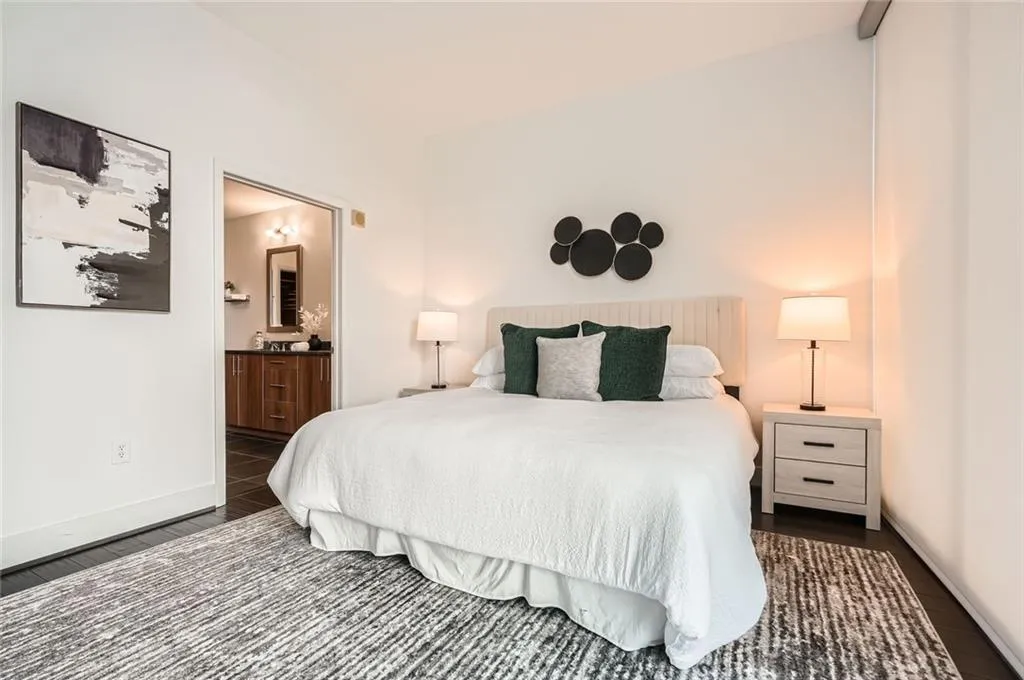 1080 Peachtree Street Ne Unit 1309, Atlanta, Georgia 30309, 2 Bedrooms Bedrooms, ,2 BathroomsBathrooms,Residential,For Sale,1080 Peachtree Street Ne Unit 1309,7563924