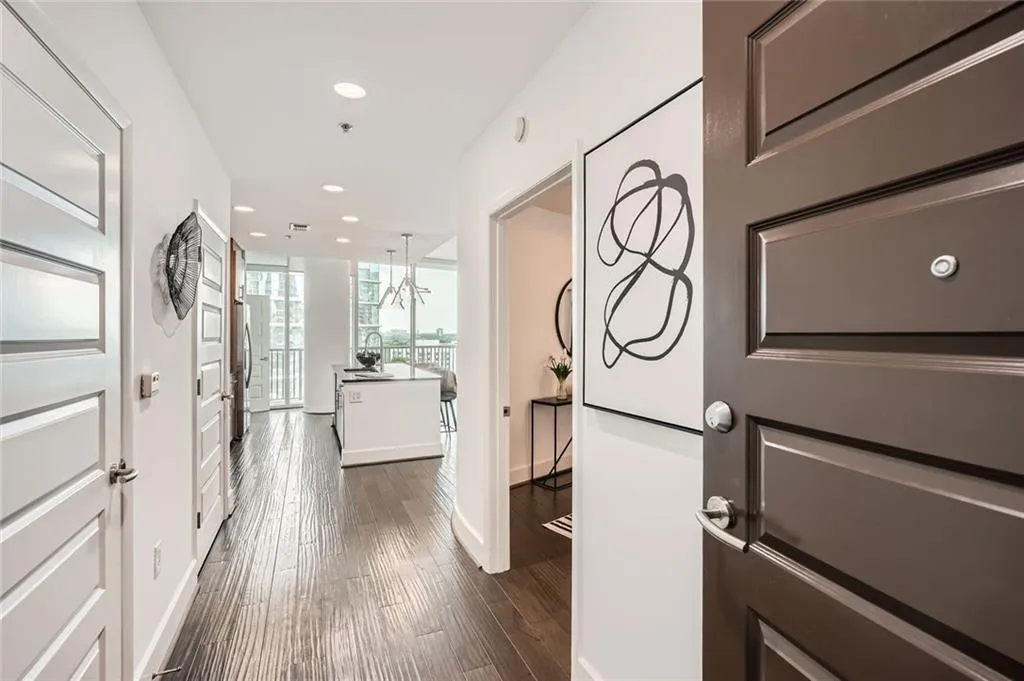 1080 Peachtree Street Ne Unit 1309, Atlanta, Georgia 30309, 2 Bedrooms Bedrooms, ,2 BathroomsBathrooms,Residential,For Sale,1080 Peachtree Street Ne Unit 1309,7563924