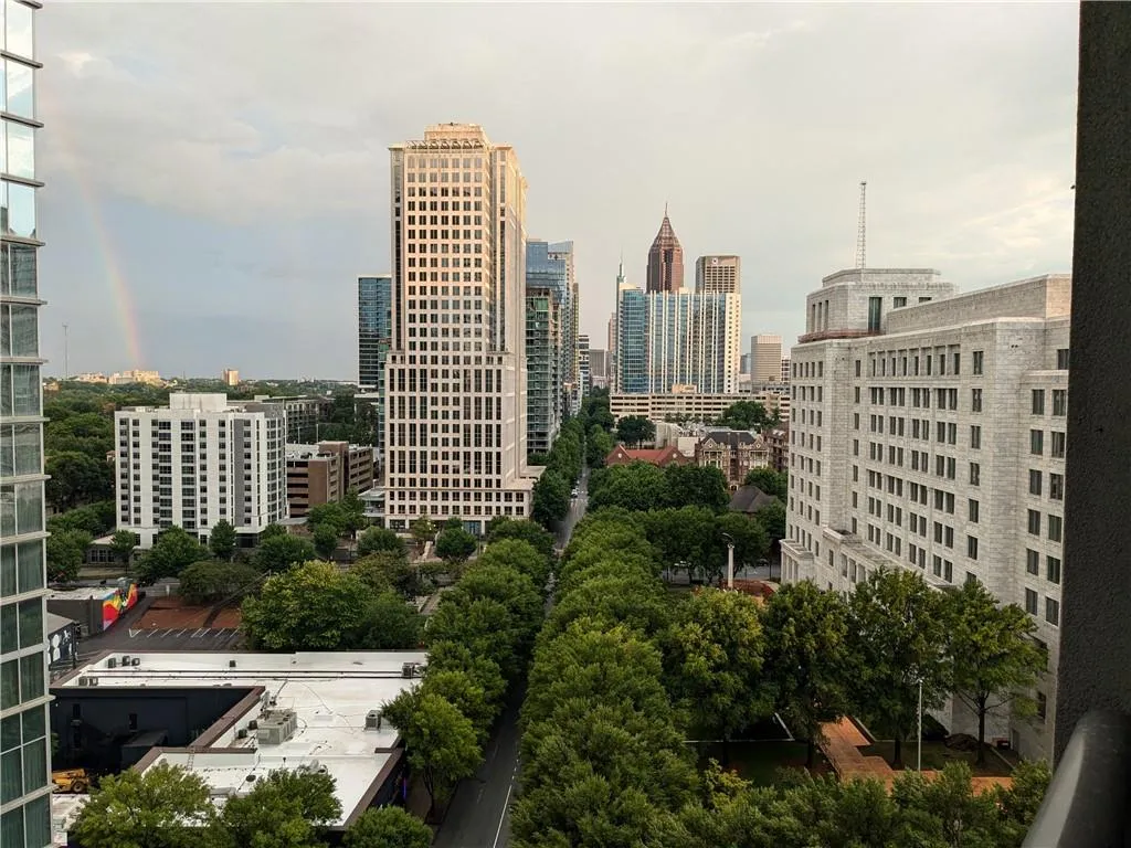 1080 Peachtree Street Ne Unit 1309, Atlanta, Georgia 30309, 2 Bedrooms Bedrooms, ,2 BathroomsBathrooms,Residential,For Sale,1080 Peachtree Street Ne Unit 1309,7563924