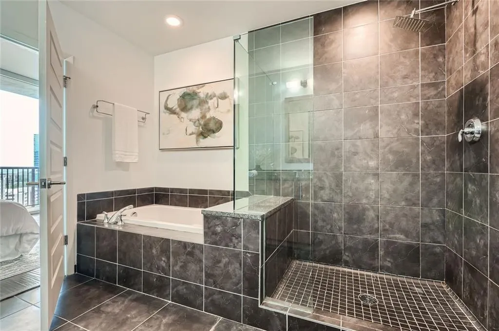 1080 Peachtree Street Ne Unit 1309, Atlanta, Georgia 30309, 2 Bedrooms Bedrooms, ,2 BathroomsBathrooms,Residential,For Sale,1080 Peachtree Street Ne Unit 1309,7563924