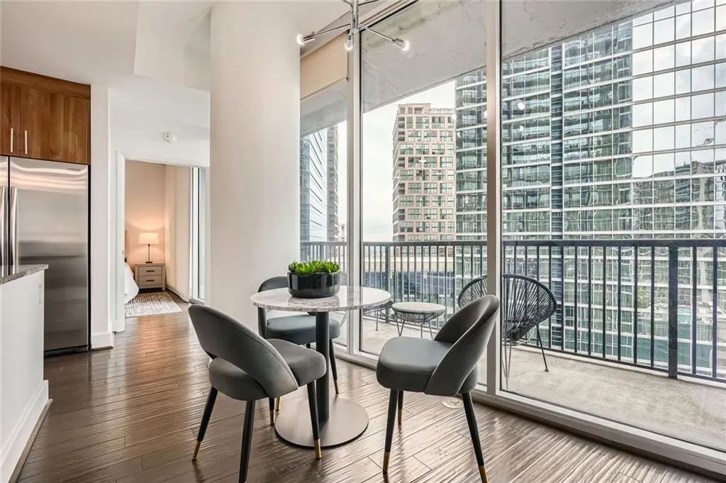 1080 Peachtree Street Ne Unit 1309, Atlanta, Georgia 30309, 2 Bedrooms Bedrooms, ,2 BathroomsBathrooms,Residential,For Sale,1080 Peachtree Street Ne Unit 1309,7563924