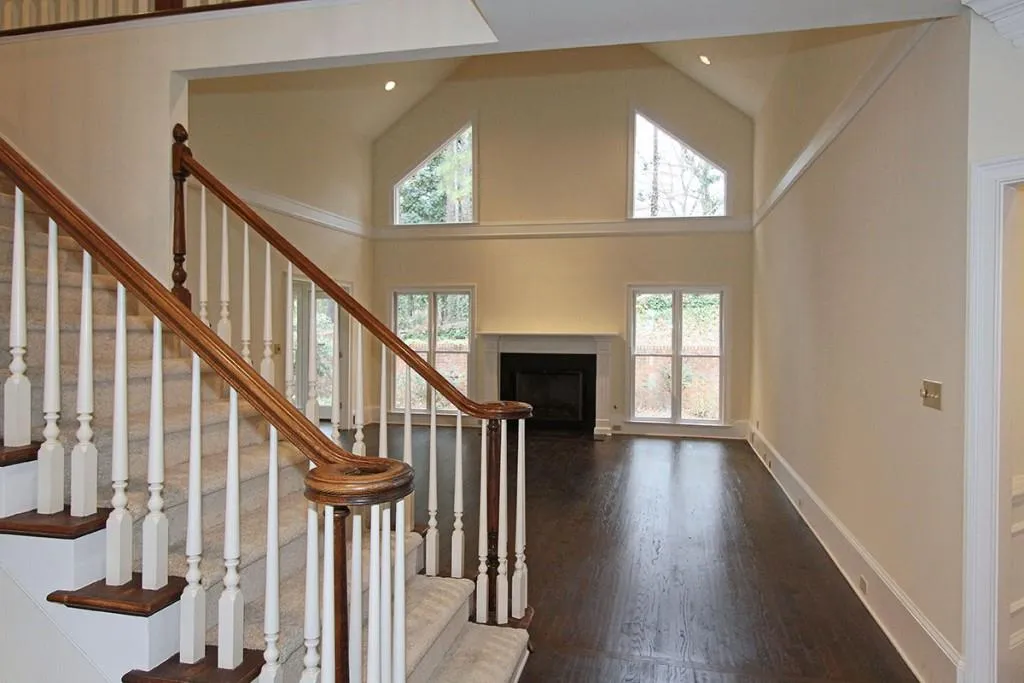 100 Grosvenor Place, Sandy Springs, Georgia 30328, 4 Bedrooms Bedrooms, ,2 BathroomsBathrooms,Residential,Sold,100 Grosvenor Place,5623559